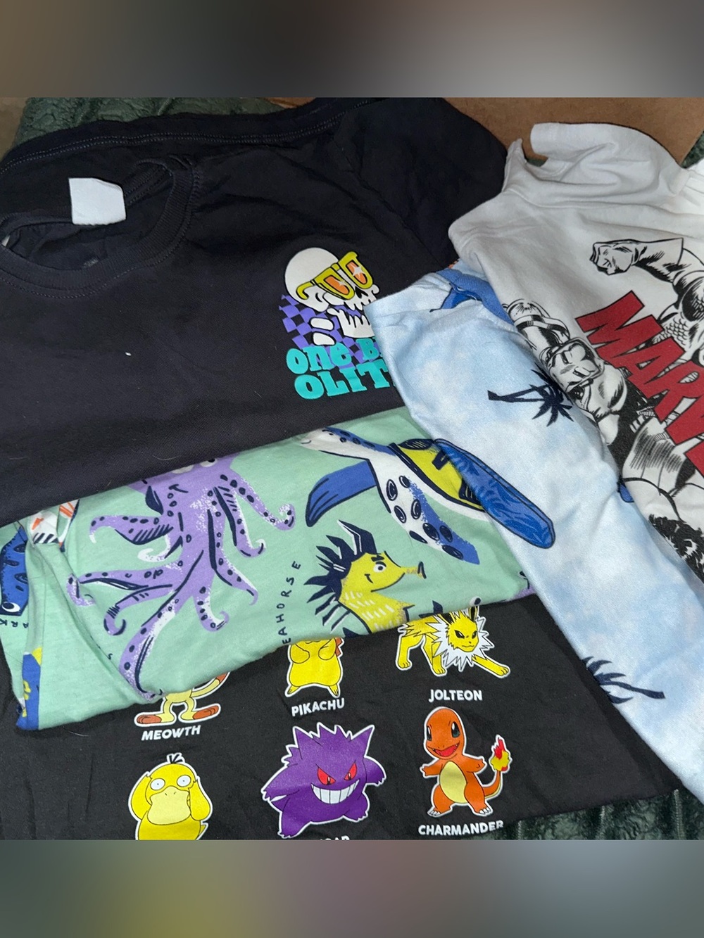 Lot of 5 Kids Graphic Tees